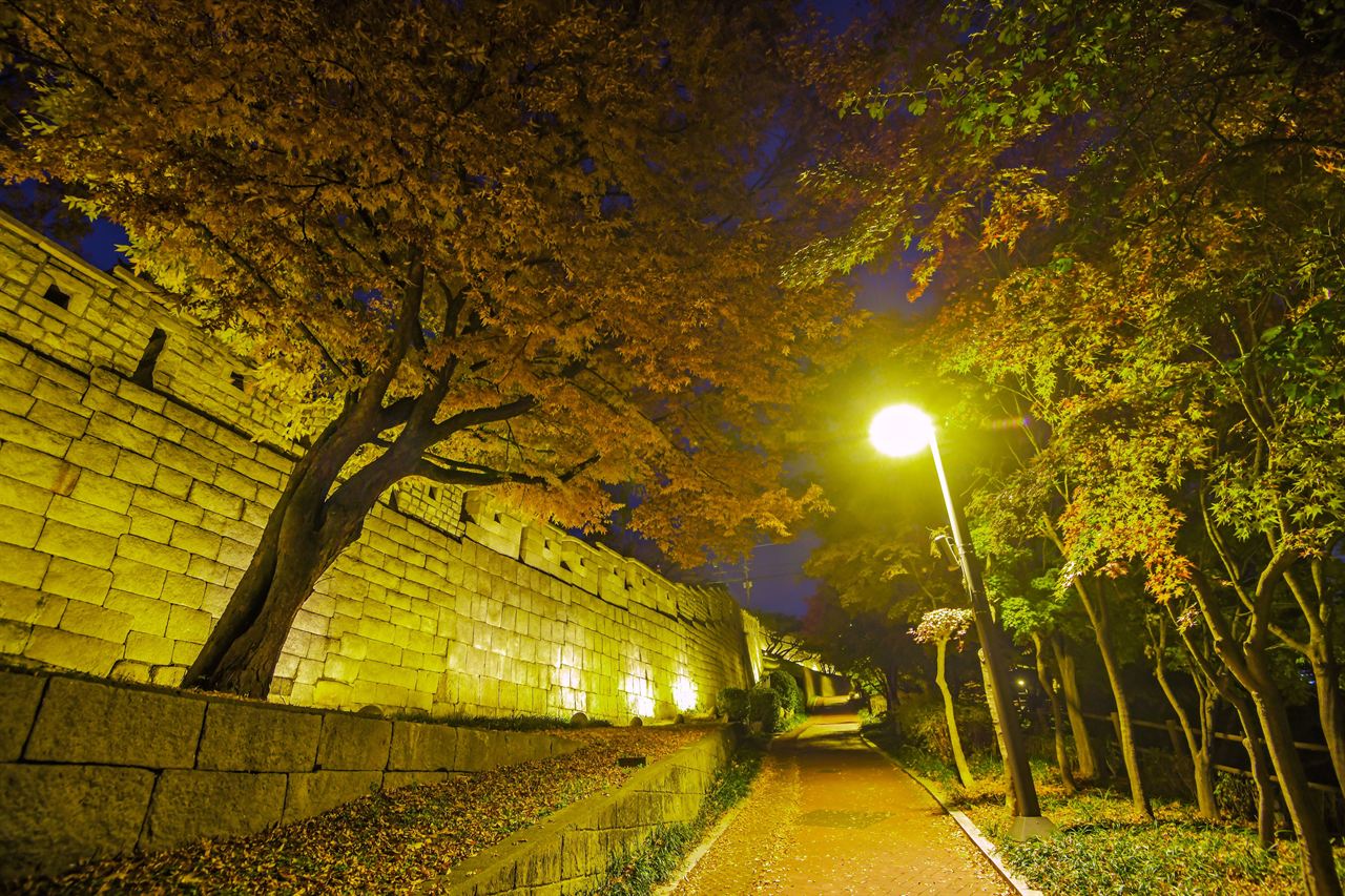 Naksan Park Hyehwa Station: 7 Things to See Nearby