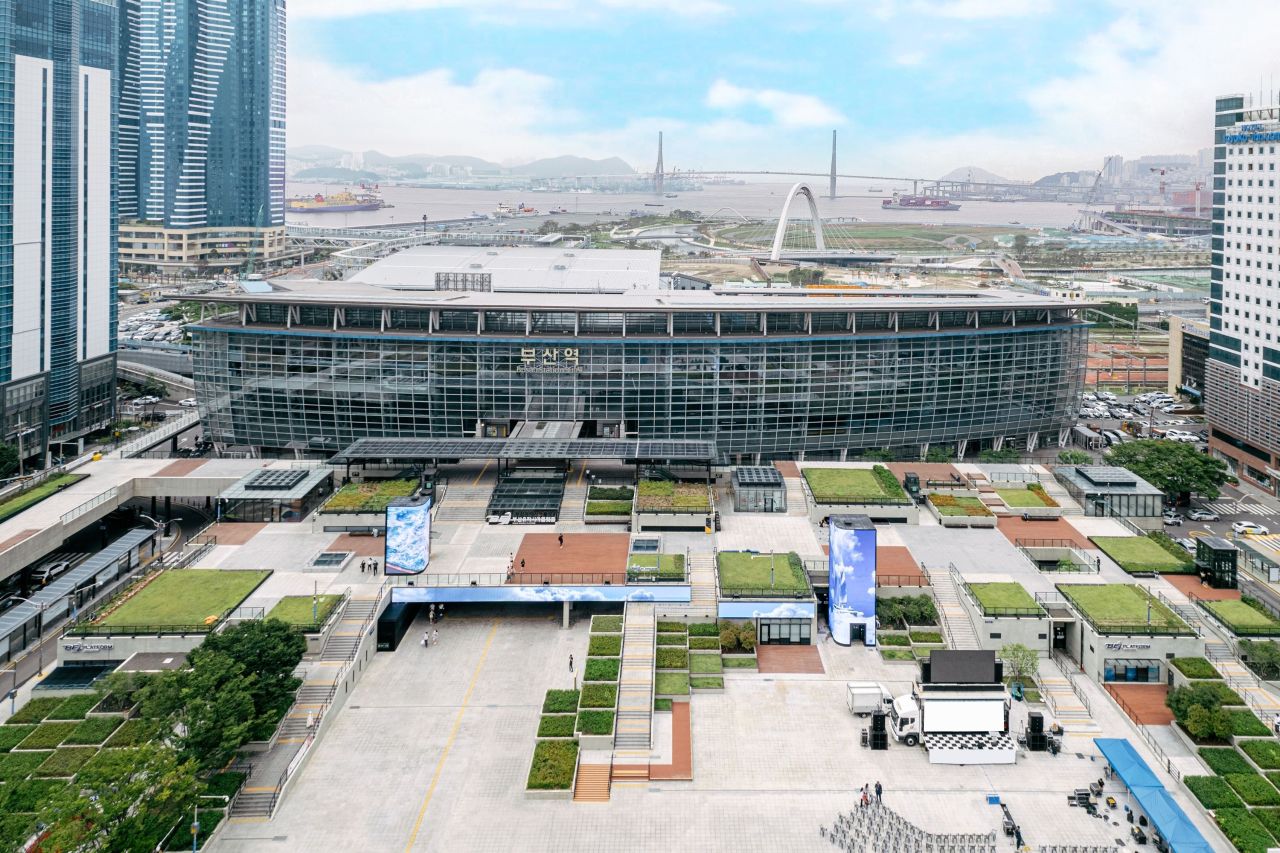Where to Stay Near Busan Station & Nampo-dong: 7 Best Hotels